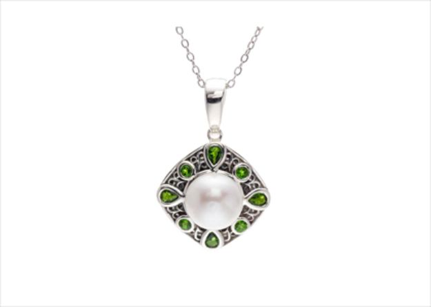 White Gold Plated | Pearl Pendants