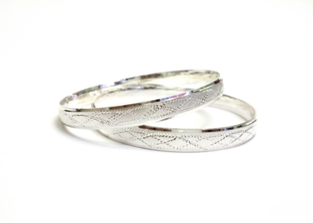 gold plated designer bangles