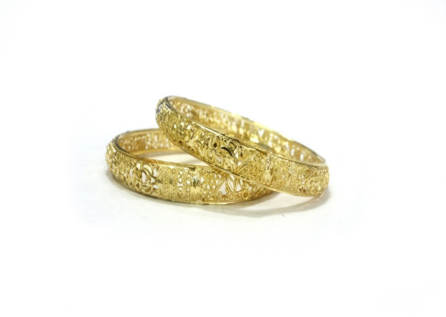 gold plated lace bangles