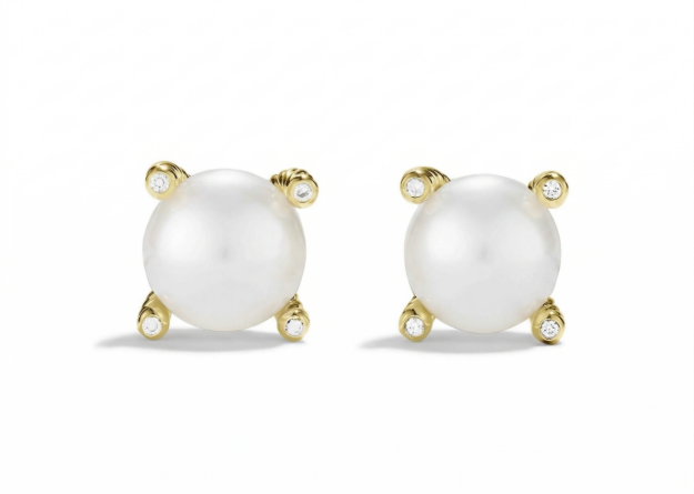 Minimalist Gold Jewelry