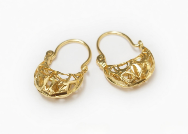 gold plated hoop earrings