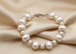 ladies pearl bracelet silver
