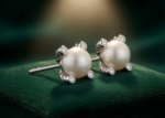 minimalist pearl earrings